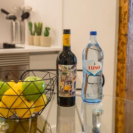 Designer In One Of Lisbon's Trendiest Quarters Lissabon