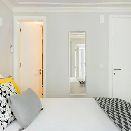 Lejlighed Designer In One Of Lisbon's Trendiest Quarters Lisboa