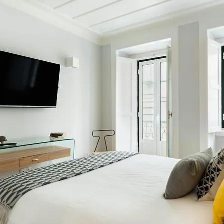 Designer In One Of Lisbon's Trendiest Quarters Lejlighed *