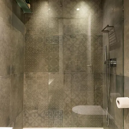 Designer In One Of Lisbon's Trendiest Quarters Lejlighed *