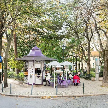 Designer In One Of Lisbon's Trendiest Quarters Lejlighed *